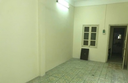 CHO THUÊ NHÀ LÀM VP CÔNG TY,  VỪA Ở VỪA KD PHỐ NGÔ QUYỀN, 3 TẦNG, 40M2, 4 N, 11 TRIỆU